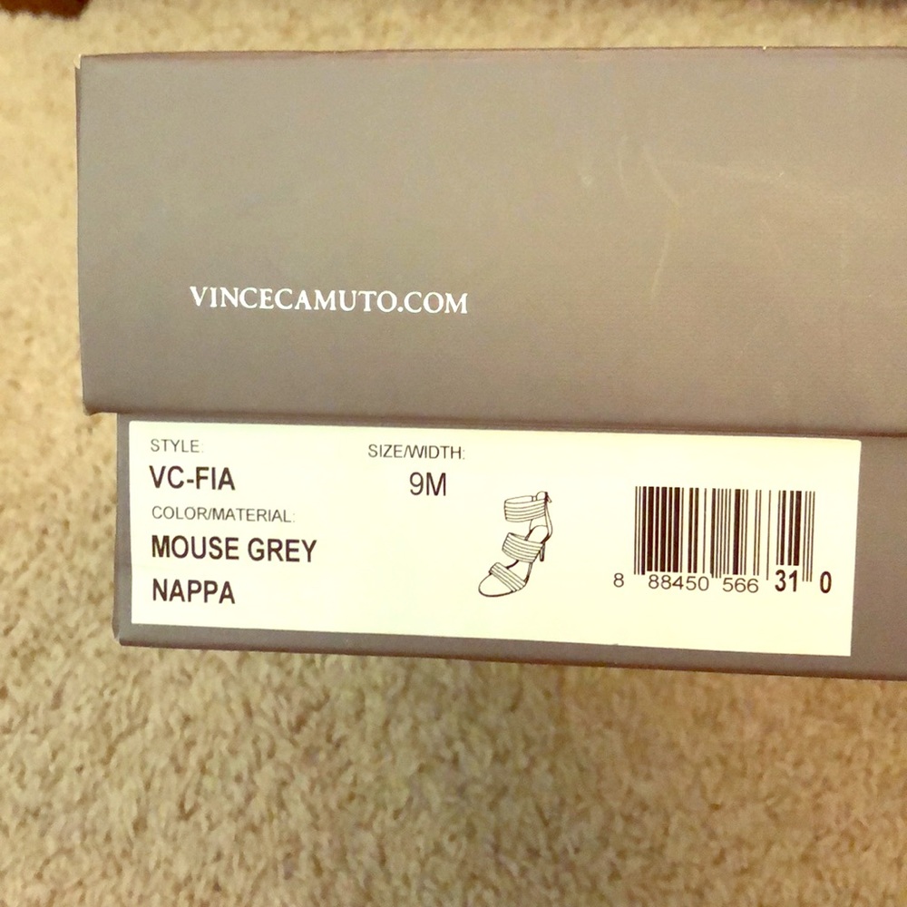 Vince Camuto heels size 9